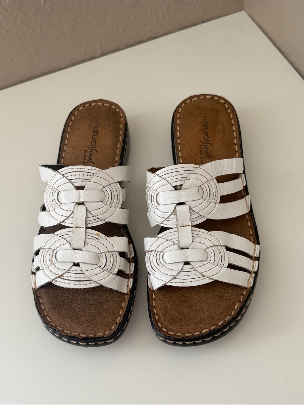 Natural Soul Naturalizer White Braided Leather Slide Sandals 6.5 Caslin NEW